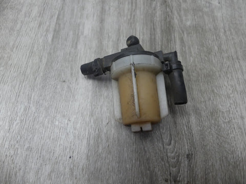 1995 Mercury Outboard 6 8 9.9 10 15 HP 2 Stroke Fuel Filter Assembly 87946A15