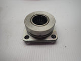 NEW Evinrude Johnson Outboard Upper Driveshaft Needle Bearing Housing 384584
