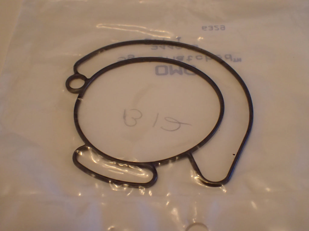 Evinrude Johnson Outboard Carburetor Seal 344046