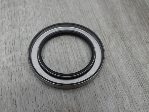 NEW Evinrude Johnson Outboard Oil Seal 981196