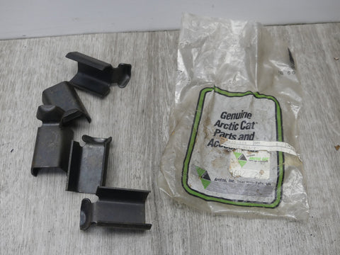 NOS Arctic Cat Snowmobile 0602-229 Track Clips QTY 5