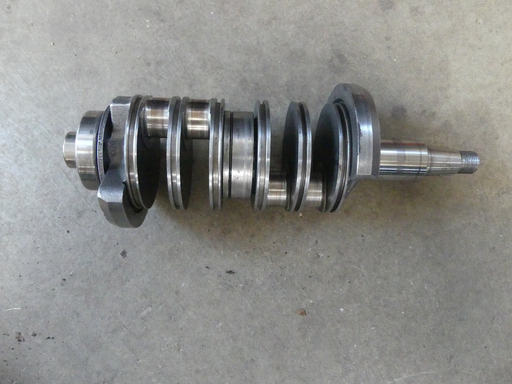 Johnson Evinrude Outboard V4 Crankshaft 337052