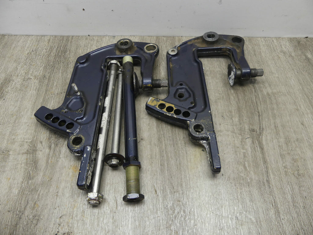 1987 Force Outboard 85 HP Stern Clamp Bracket Set 1400-817958A6