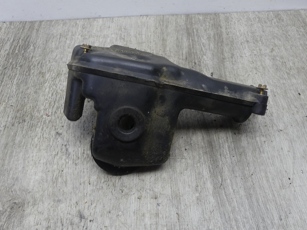 Evinrude Johnson 9.9 15 HP 1977-1984  Air Silencer 330581 322120
